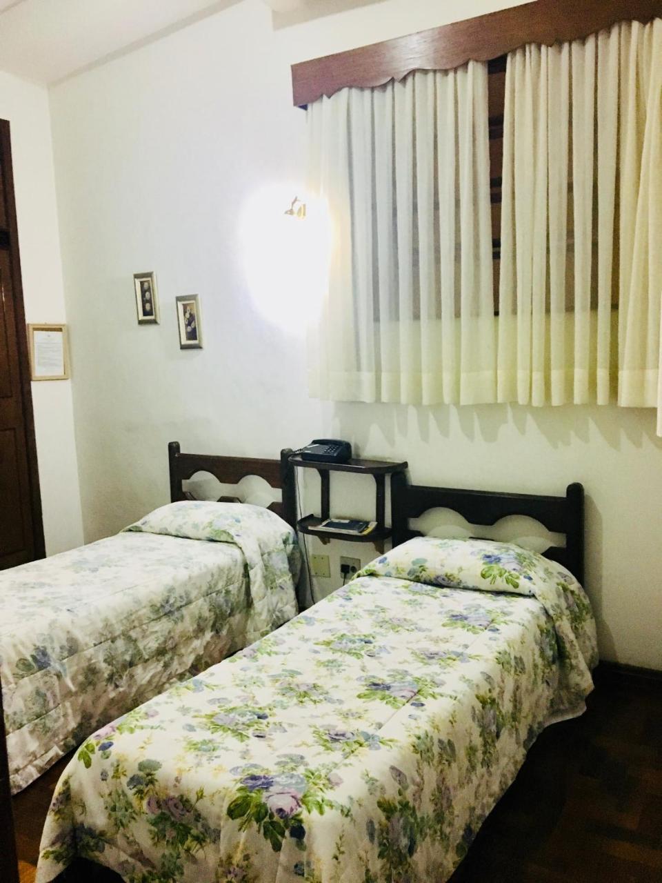 Hotel Priskar Оро Прето Стая снимка